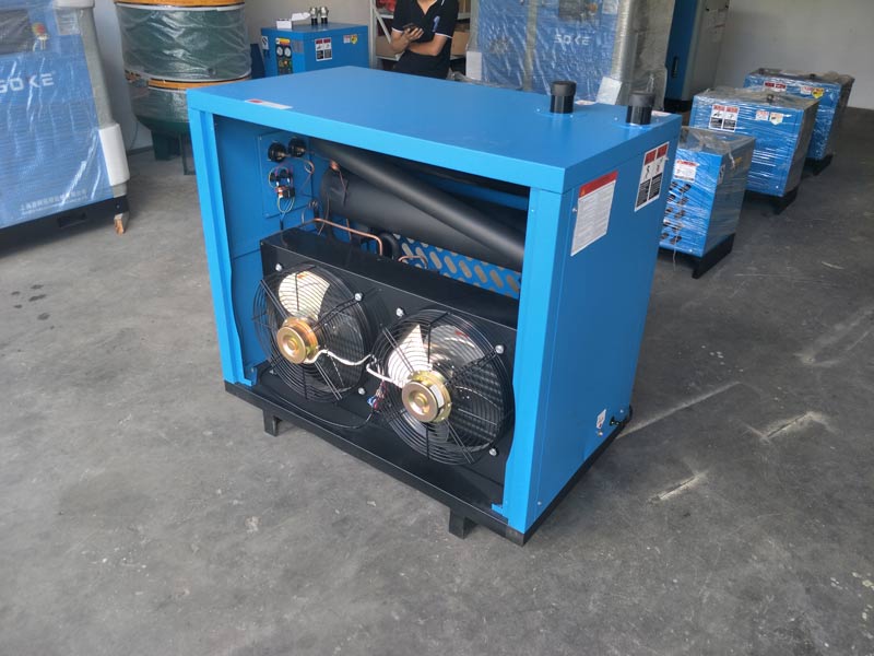 那么什么是冷干機(jī)的露點(diǎn)溫度？