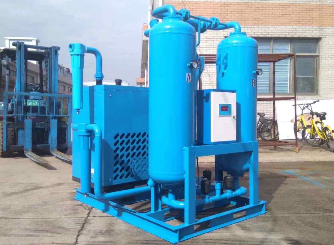 滬盛吸附式干燥機(jī)工作原理